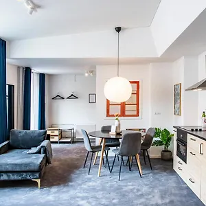charming-designer-loft-by-kongens-nytorv.copenhagenhotelselect.com/